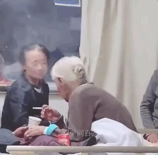 王者荣耀，年轻人被老年人吊打