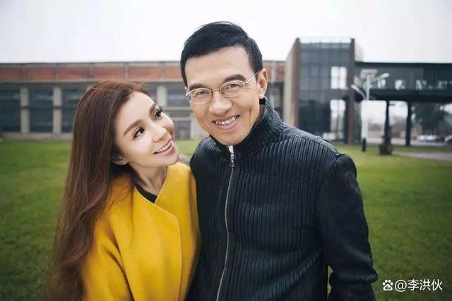 央视主持迎来大换血，朱迅尼格买提已被除名，知情人辟谣