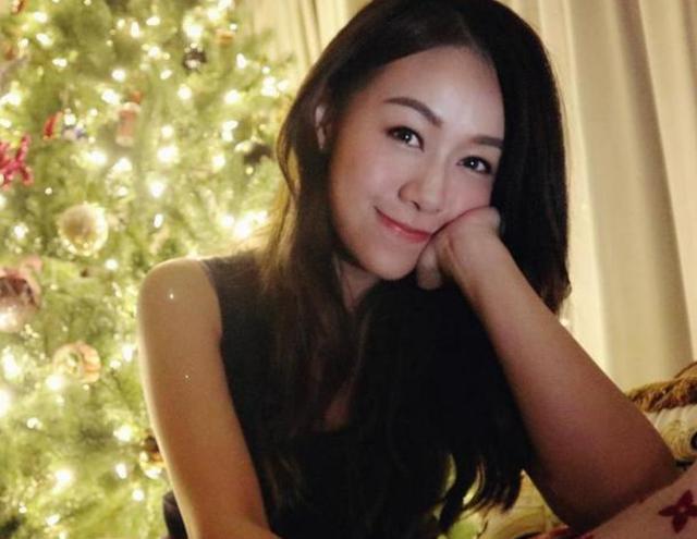 黄心颖举行婚礼，仅邀请亲人好友，前男友马国明大方送祝福