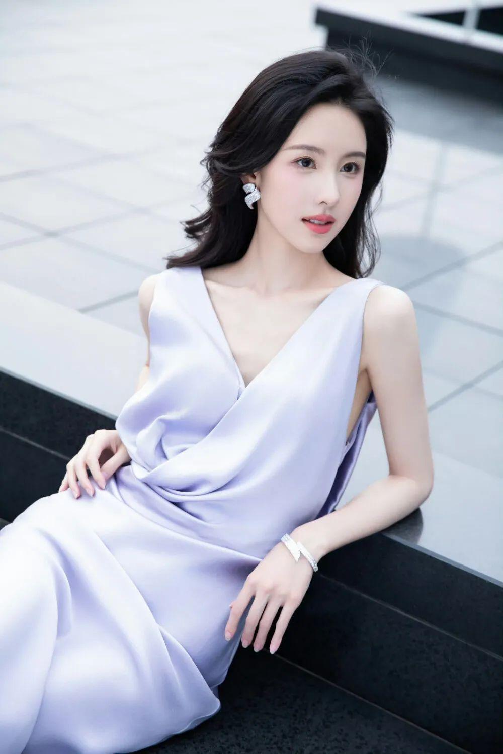 心疼她被耽误，不要太离谱….