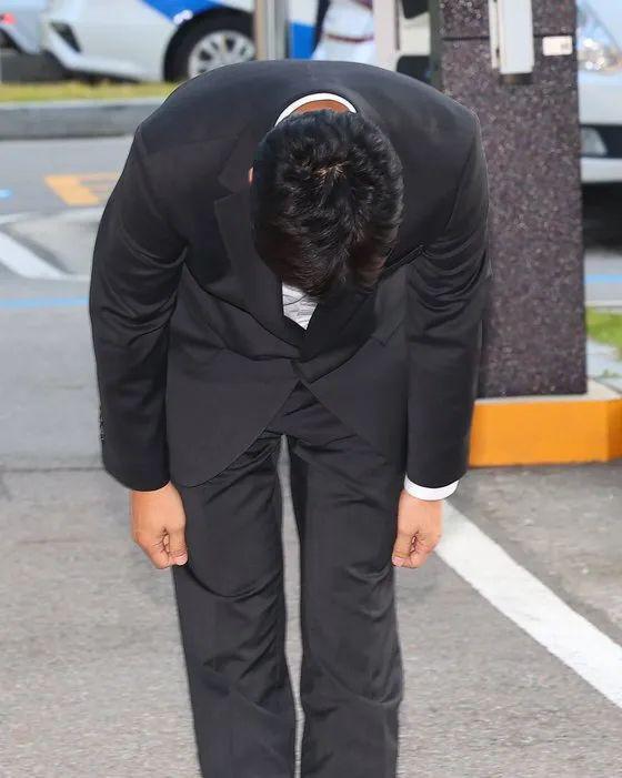 反转？拒绝认罪 初步验毒呈阴性，真相一个月后将见分晓！