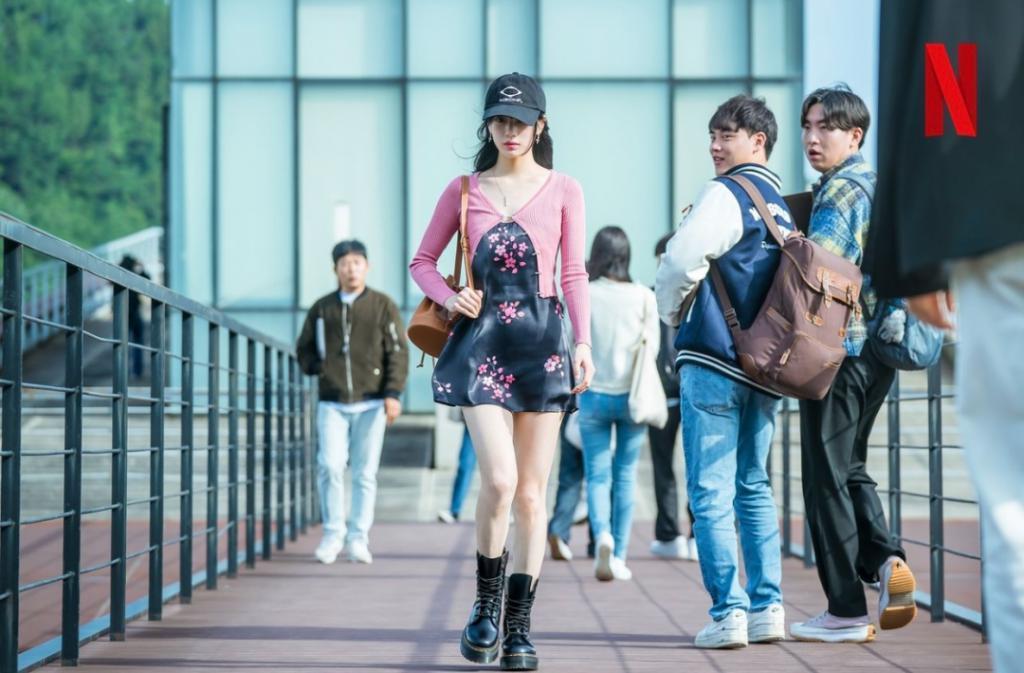 短暂回归本职！她这次的演技大受好评！