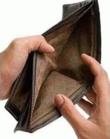 都说电车换电是血亏，结果隔壁小电驴换电都赚麻了。