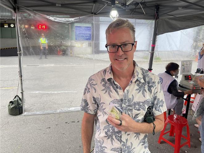 夏克立暴瘦16斤现身，千万资产遭冻结，指责黄嘉千设计陷害