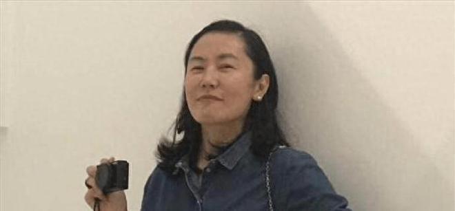 高原带女儿辗转于出租屋 可曾后悔从王菲手中抢走窦唯？