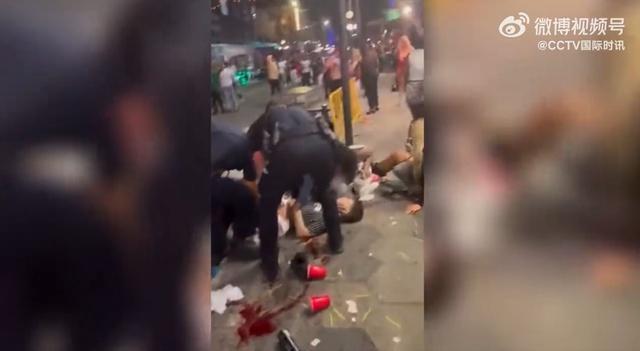 万圣节临近，美国佛罗里达州发生大规模枪击！两人死亡、十多人受伤