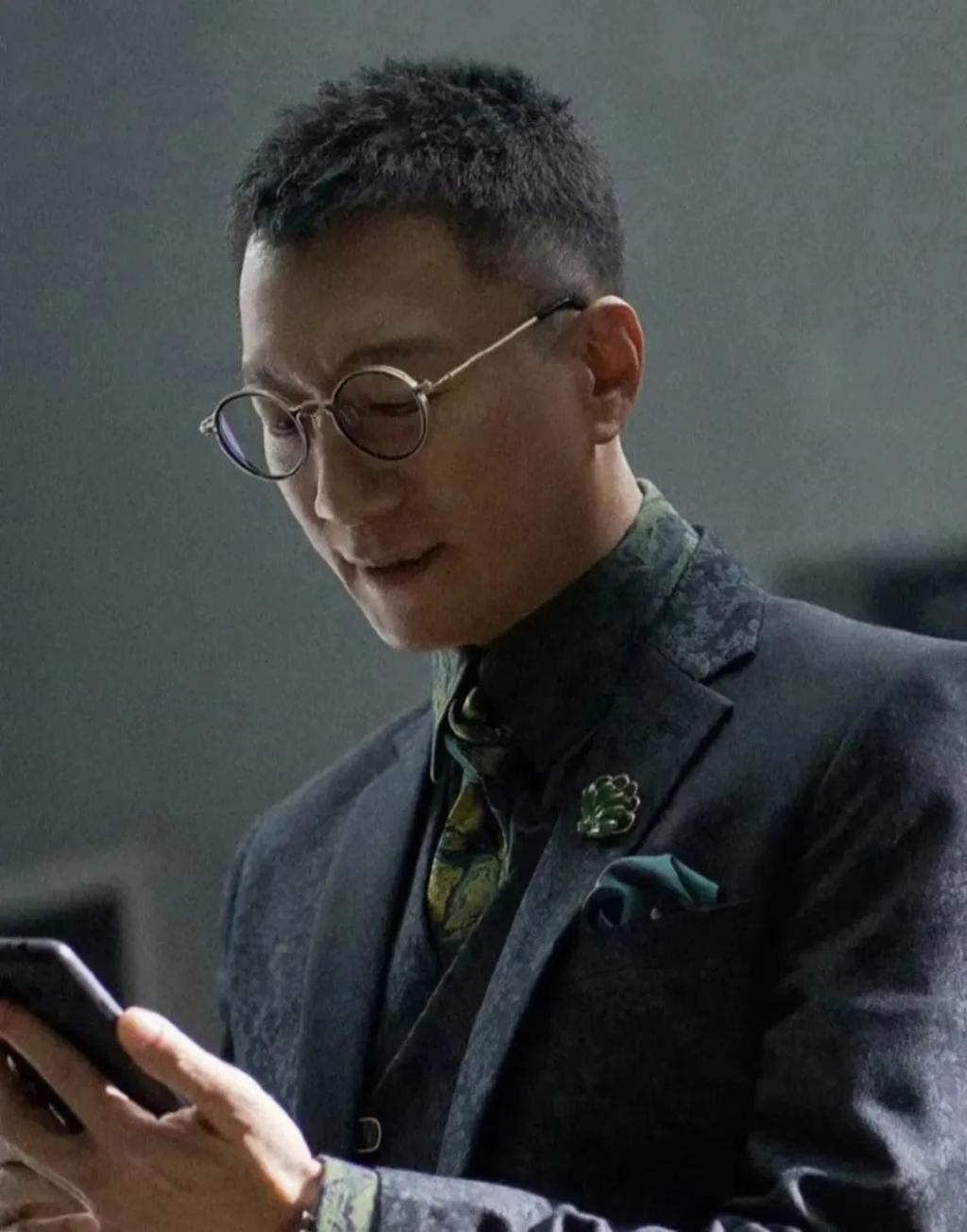 还记得孙红雷和王骏迪吗？十几年了还是很甜？