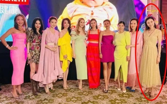 港圈贵妇合照曝光，黎姿被指双眼医美过度