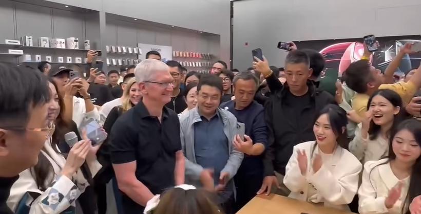 从雷布斯到雷传志，污名化企业家何时休？