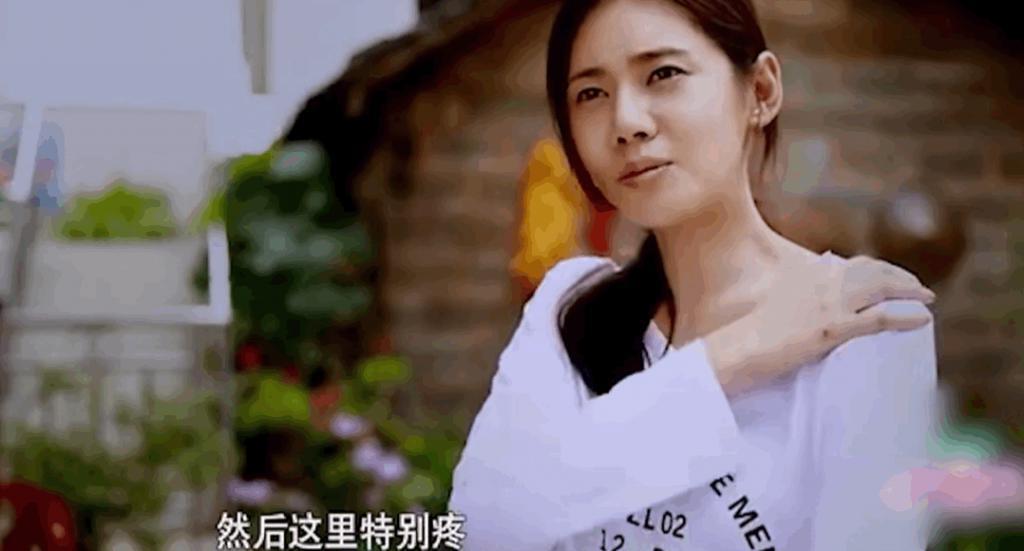啊！国民甜妹被骗婚，吃猪食，大嫂全曝光了…