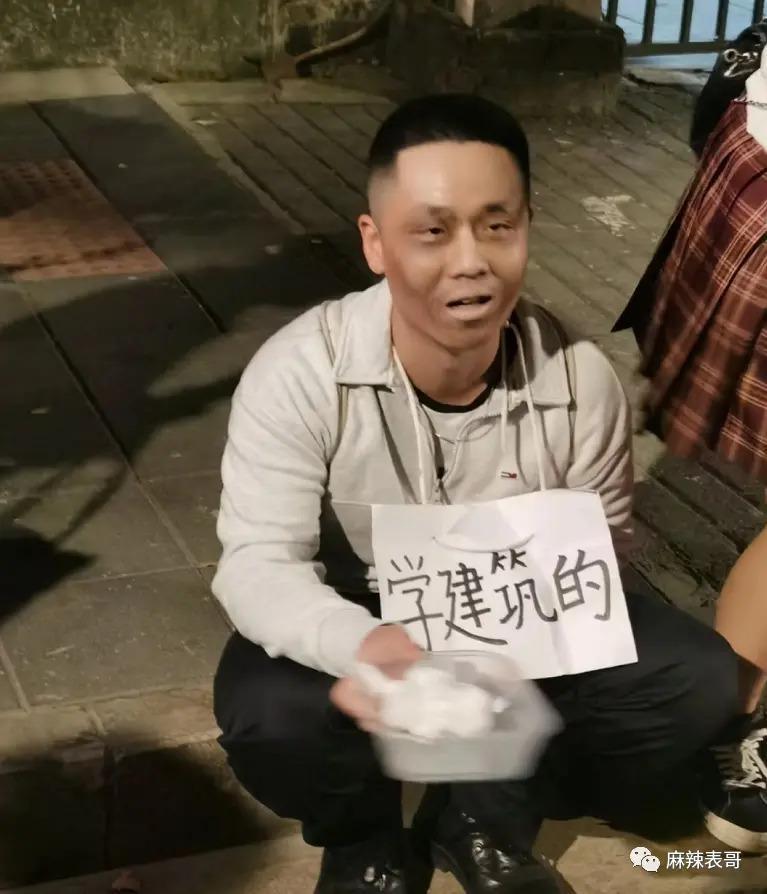 发疯之后，得有多少律师函啊