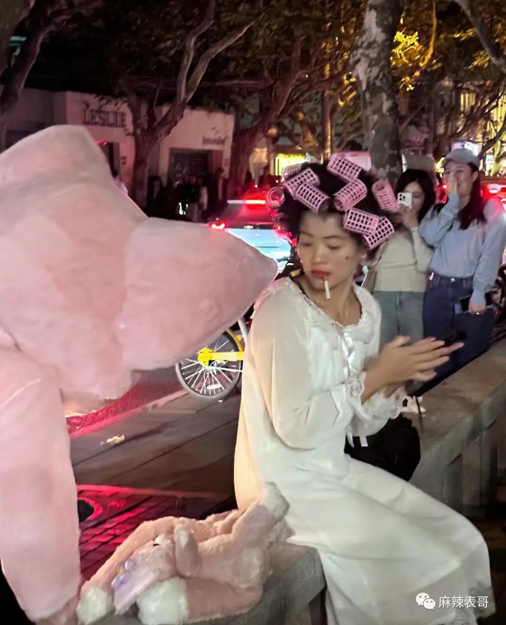发疯之后，得有多少律师函啊