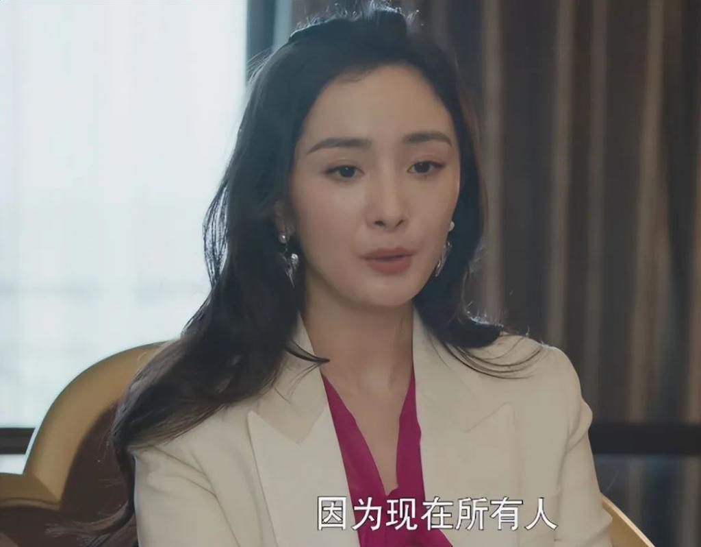 人到中年越长越凶，年轻时不可方物，网友：惹不起