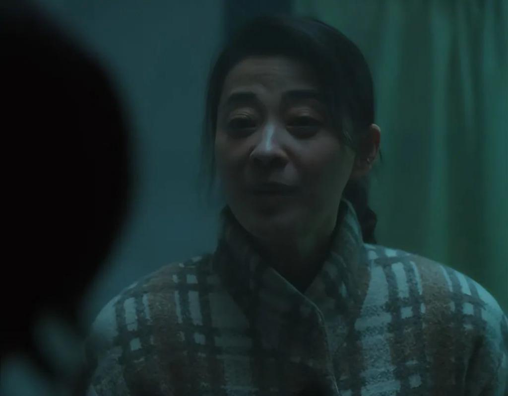 人到中年越长越凶，年轻时不可方物，网友：惹不起