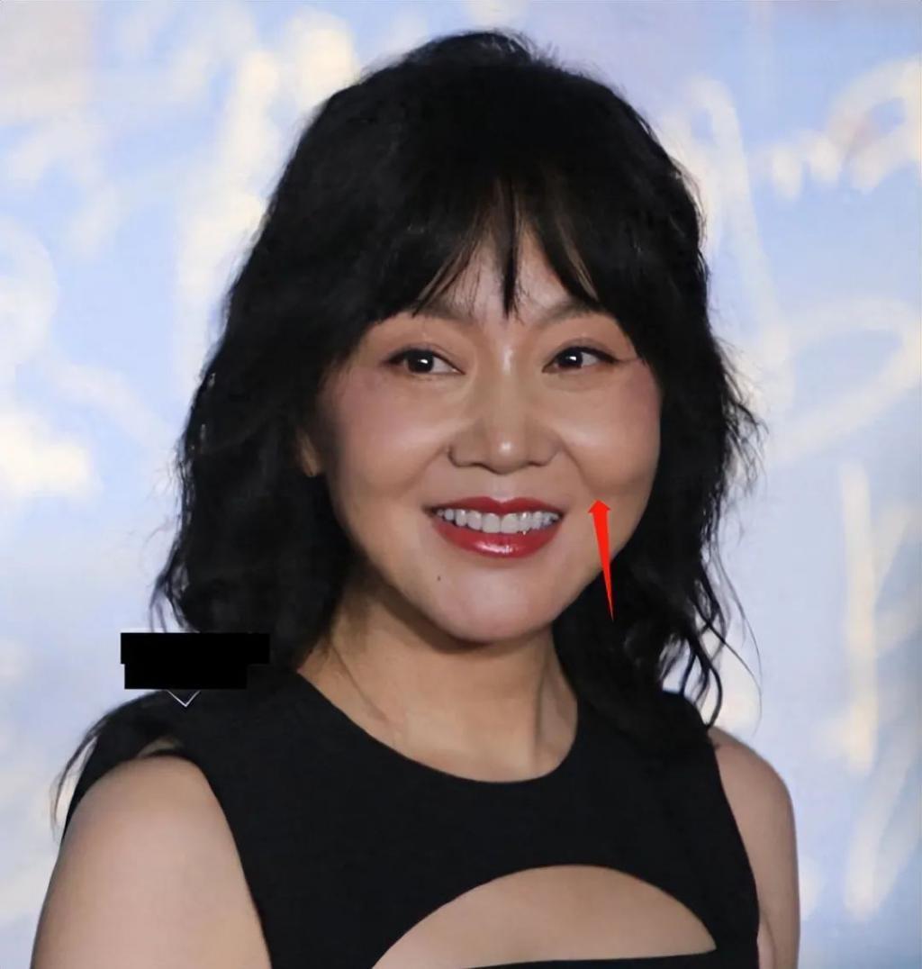 人到中年越长越凶，年轻时不可方物，网友：惹不起