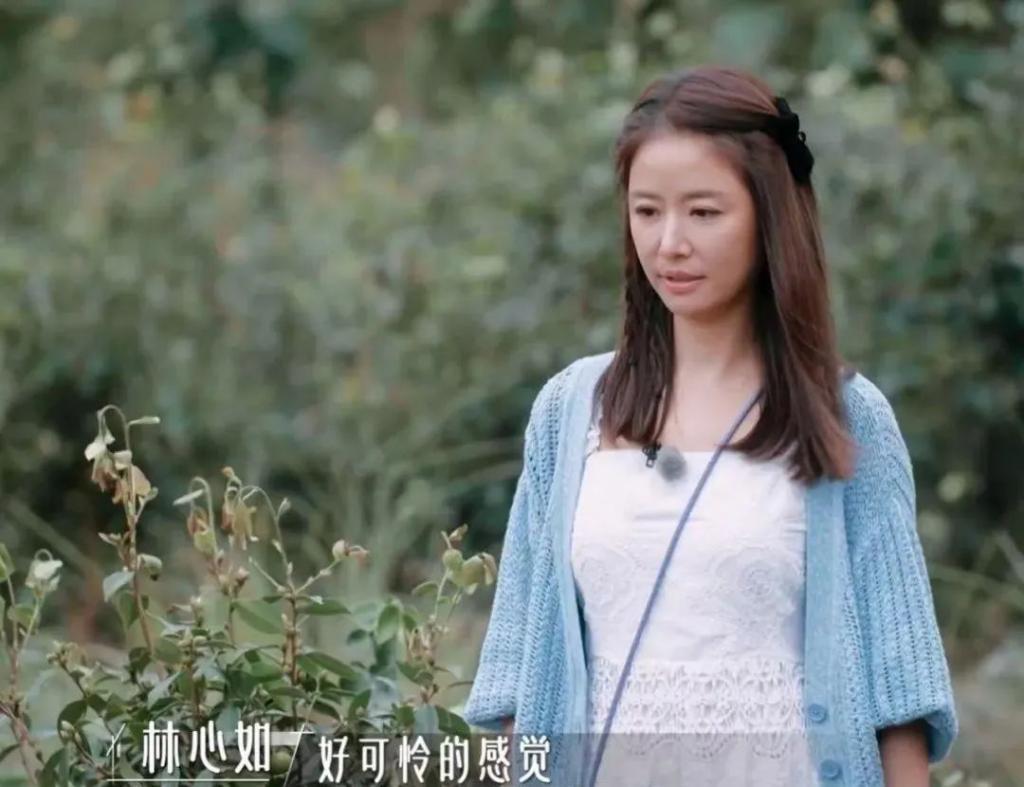 “不老女神”是假的！眼袋重、皱纹深、生图揭露“人间真实”