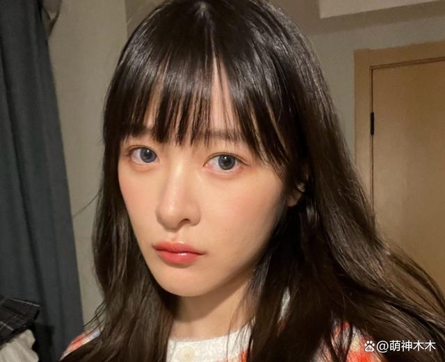 徐娇质疑Lisa疯马秀遭攻击，比基尼照被传到外网，评论区全是辱骂