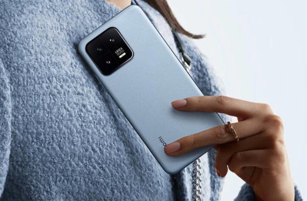 曝小米14系列抗摔性提升不少 一大波新品正在路上