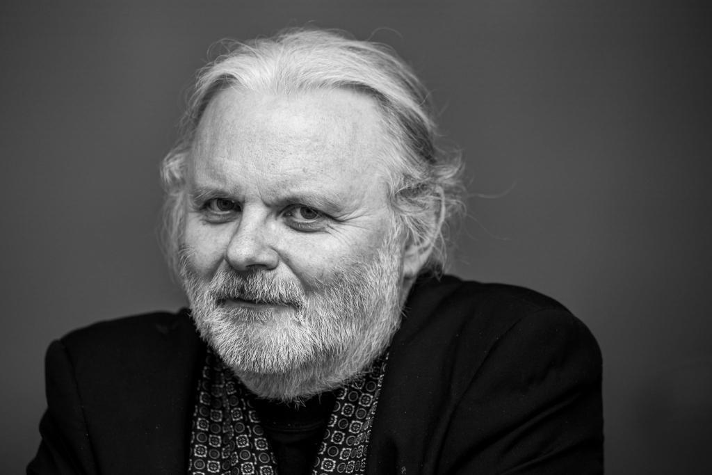 挪威剧作家约恩·福瑟获诺奖，作品即将由译林、文景等出版