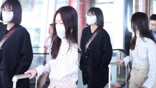 周冬雨马思纯结束时装周一起回国 笑意盈盈一路热聊