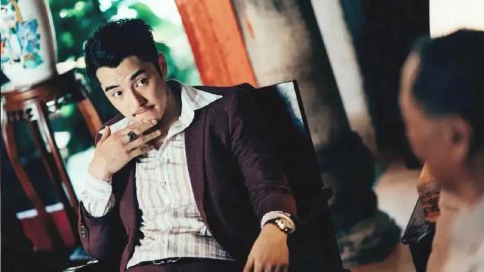 这不叫塌房，应该是结婚时没请你…