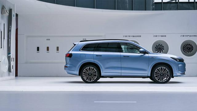 降价 7 万换来日销 7000，华为余承东：问界起死回生！