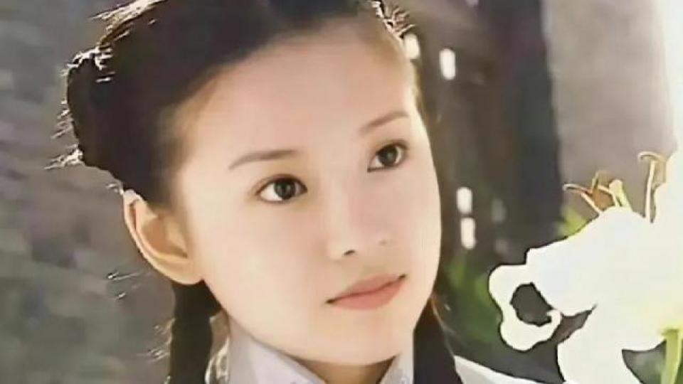 谋女郎们撕掉标签了吗？