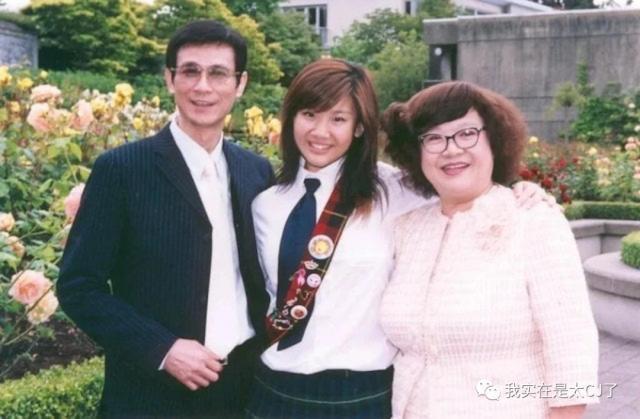 大女儿自杀离世，背后是父亲多情又薄情的一生