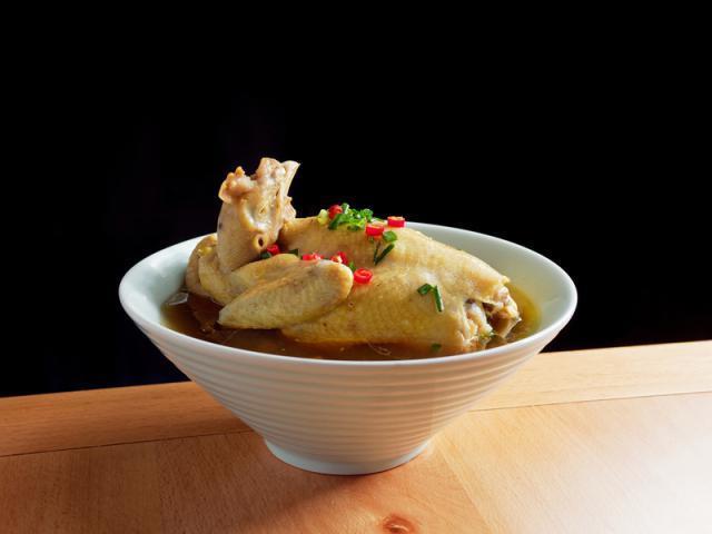 营销活动“翻车”，老乡鸡为“免费午餐”道歉冲上热搜第一