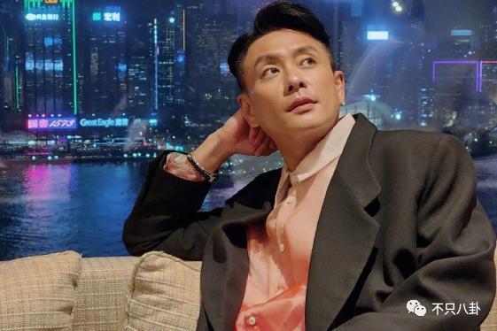 他俩在一起了且还有孩子？过于离谱