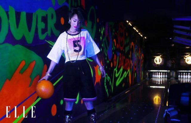 周迅千禧视觉系大片释出 时尚摩登尽显复古潮流