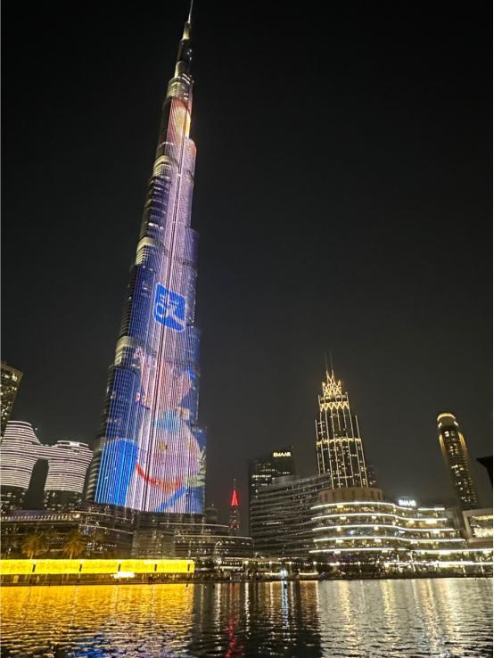 在迪拜和白袍老哥聊了聊，发现他们是真的很想念中国人。