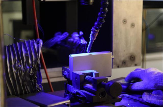 被iPhone带火的「钛」，正在快速走向大众化