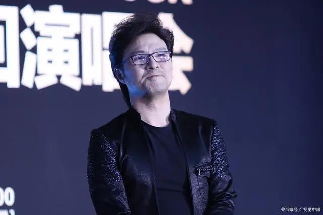 汪峰首次回应热搜梗：我真的不知道为什么！我也很崩溃