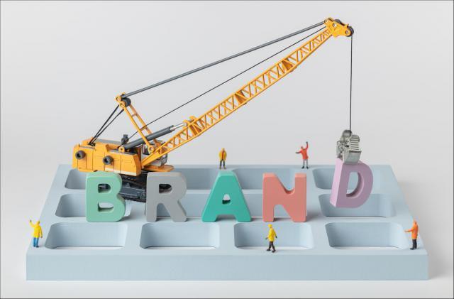 被联名“拿捏”的年轻人