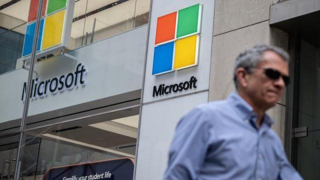 GPT-4 版 Office 全家桶每月 30 美元太贵？微软：我血亏