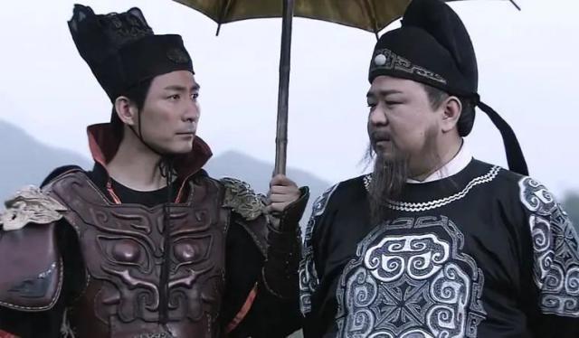 《繁城之下》：出场就把观众看呆，这才是古装“头牌”该有的颜值