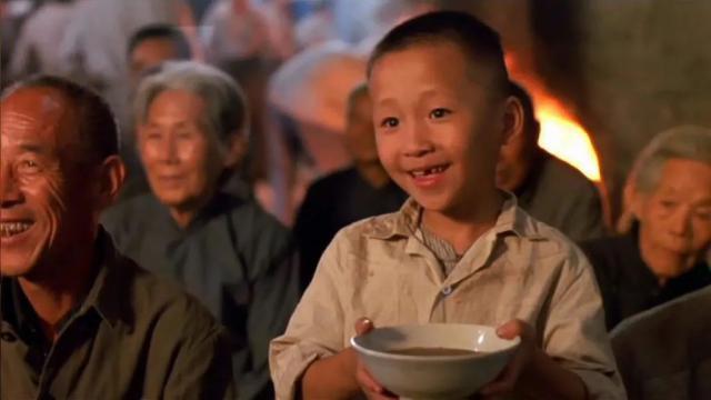 作家余华已死，网红余华活着