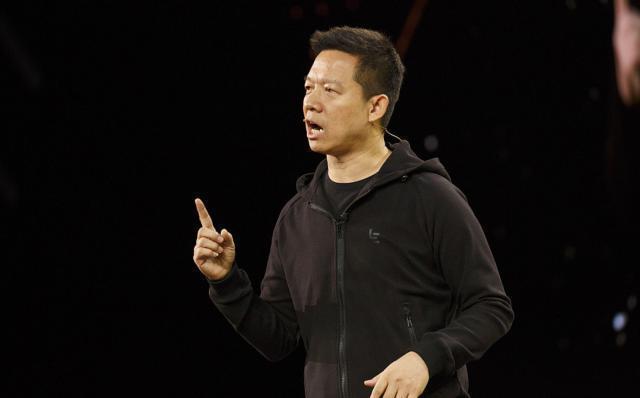 贾跃亭心急如焚，九年造车“下周回国梦”难圆