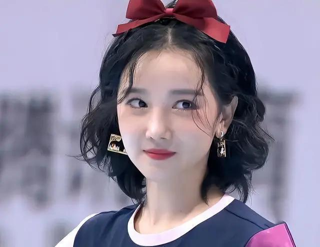 长得“歪瓜裂枣”，整得“美若天仙”，这6位都靠脸逆天改命