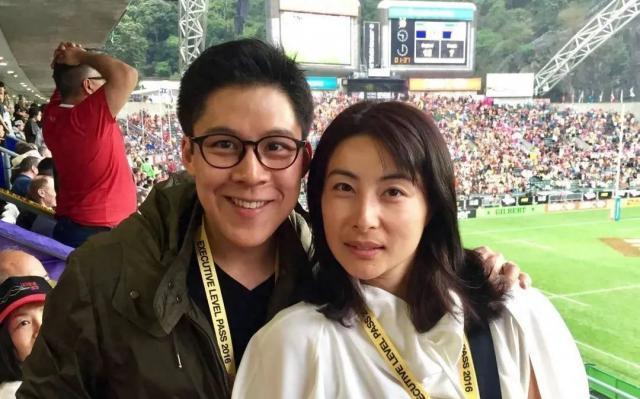 郭晶晶算不算大美人，看了她和徐子淇的近照对比就知道了