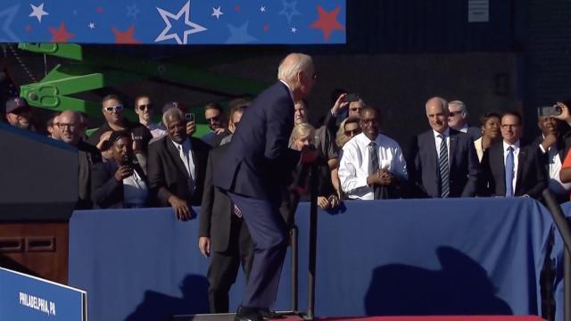 美军基地再遭袭！美国下令，撤离