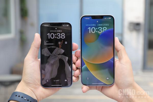 华为余承东口中“1000万元内最好的智能SUV”！问界M9内饰曝光：三联屏 大面积木纹饰板！