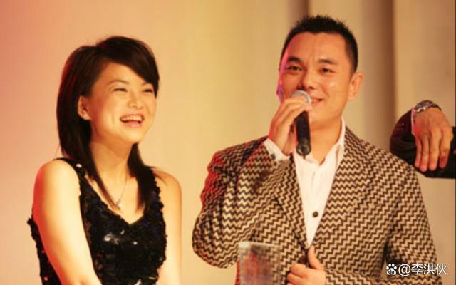 什么操作？汪小菲和李湘前夫一起直播卖货，越看越尴尬