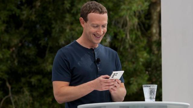 腾讯在海外的“微信梦”，Meta快做成了？