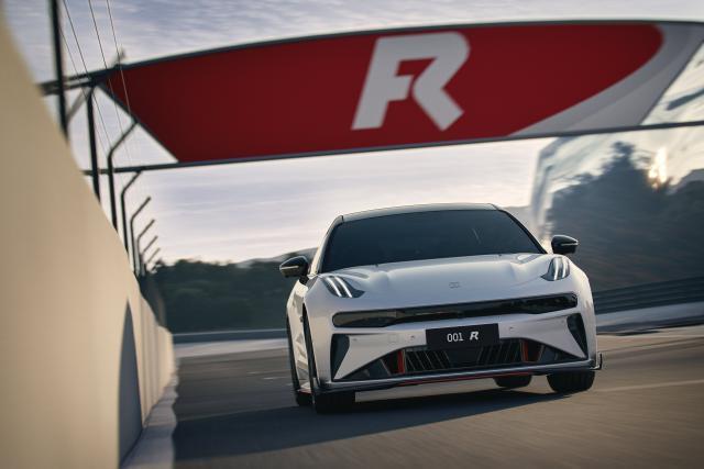 76.9万元的极氪001 FR，友商五年内造不出来？