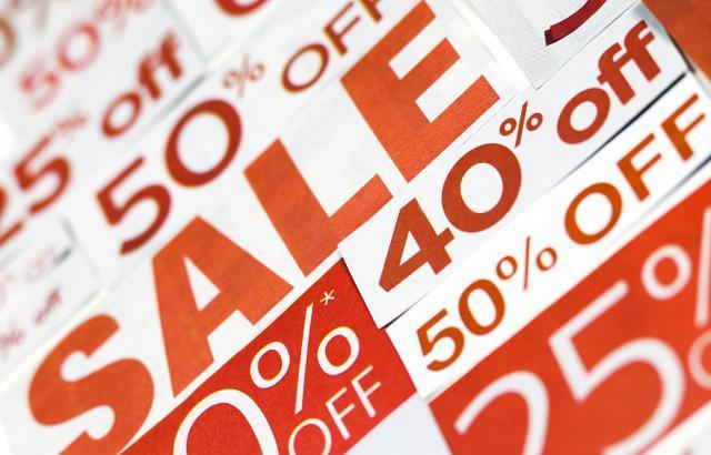 商家发难、李佳琦躺枪，只有京东在捡漏？