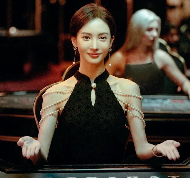 为什么很多人说金晨丑？看她19岁时的旧照就知道了