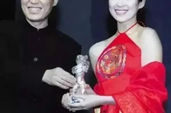 离婚，女明星的渡劫重生？