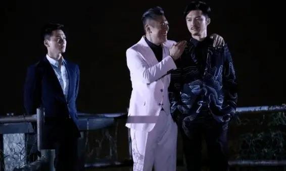 噩耗！影帝自曝患癌，暴瘦近40斤…